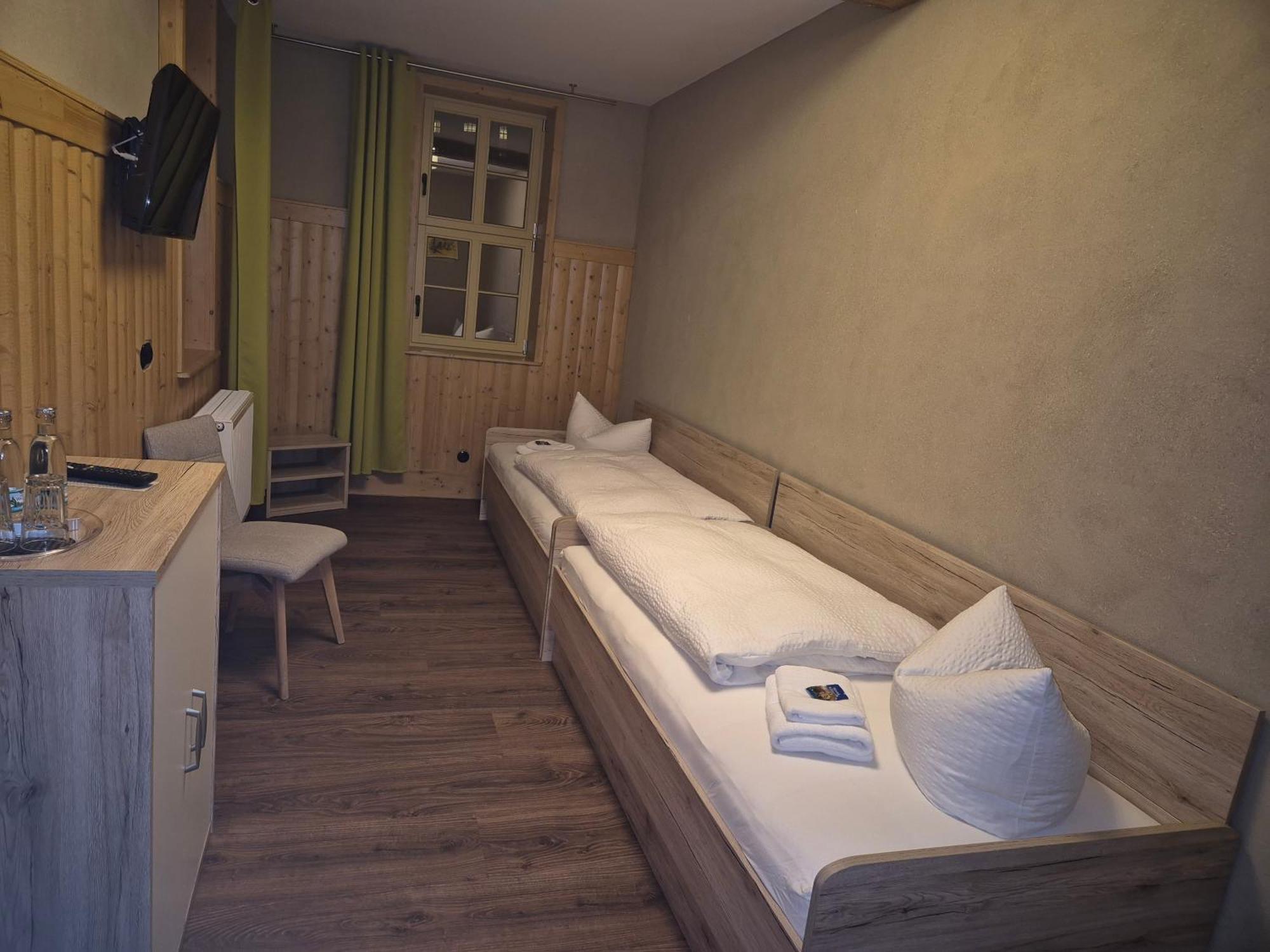 Hotel Teutsche Schule Schleusingen Exteriér fotografie